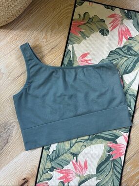 Athleta Aurora Seamless One Shoulder Tank size XL in Oxidized Green Colorway